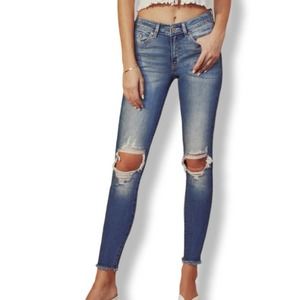 KANCAN CASSANDRA MID RISE SUPER SKINNY JEANS SIZE 25